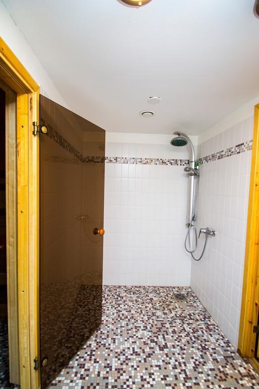 Nina Kordon Guesthouse Alatskivi Eksteriør billede