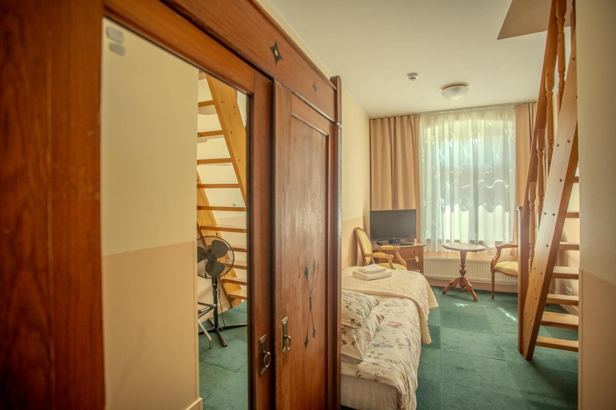 Nina Kordon Guesthouse Alatskivi Eksteriør billede