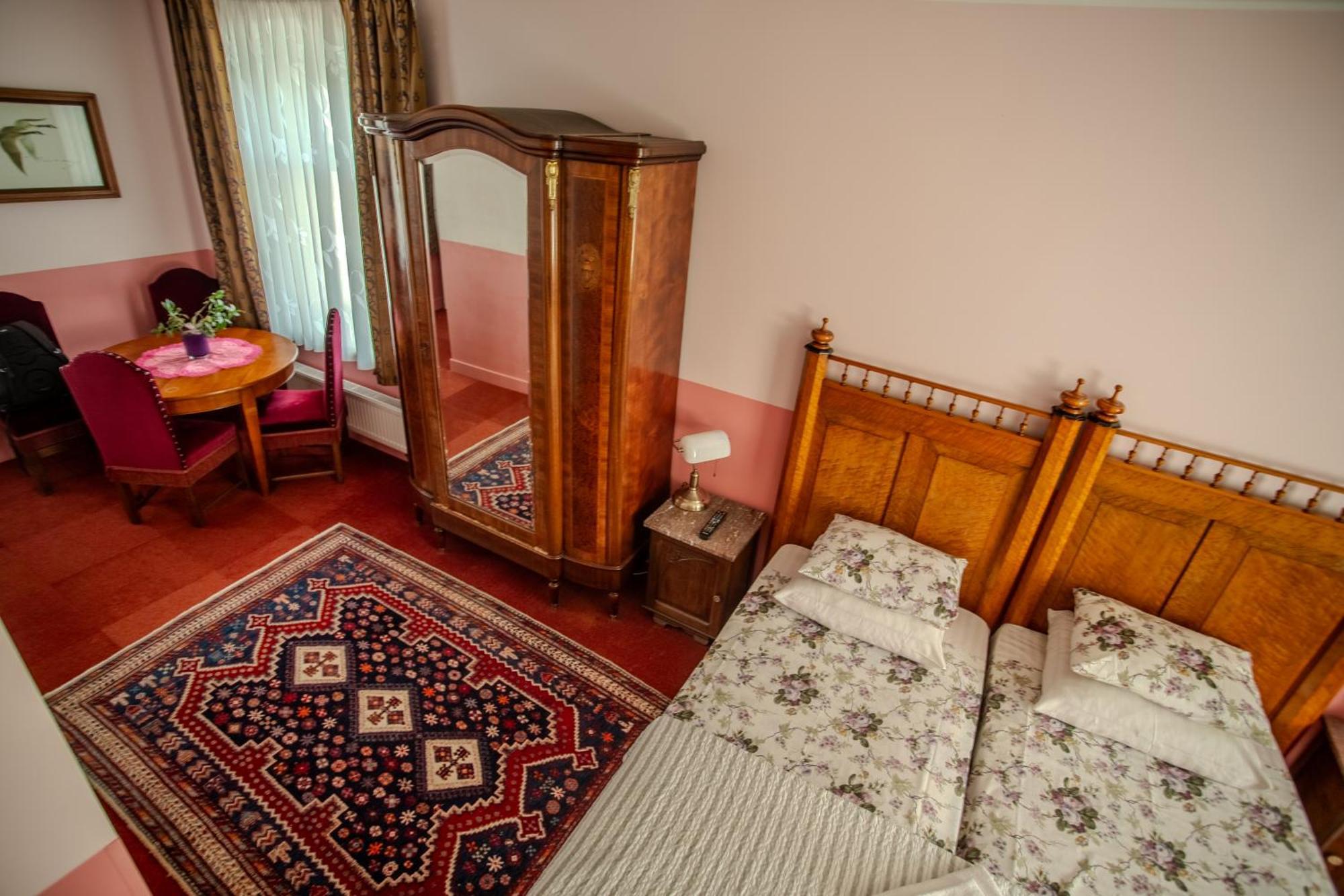Nina Kordon Guesthouse Alatskivi Eksteriør billede